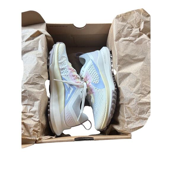 Nike React Pegasus Trail 4 'Sail Blue Whisper' (W) New in box size 6.5 - Picture 5 of 10